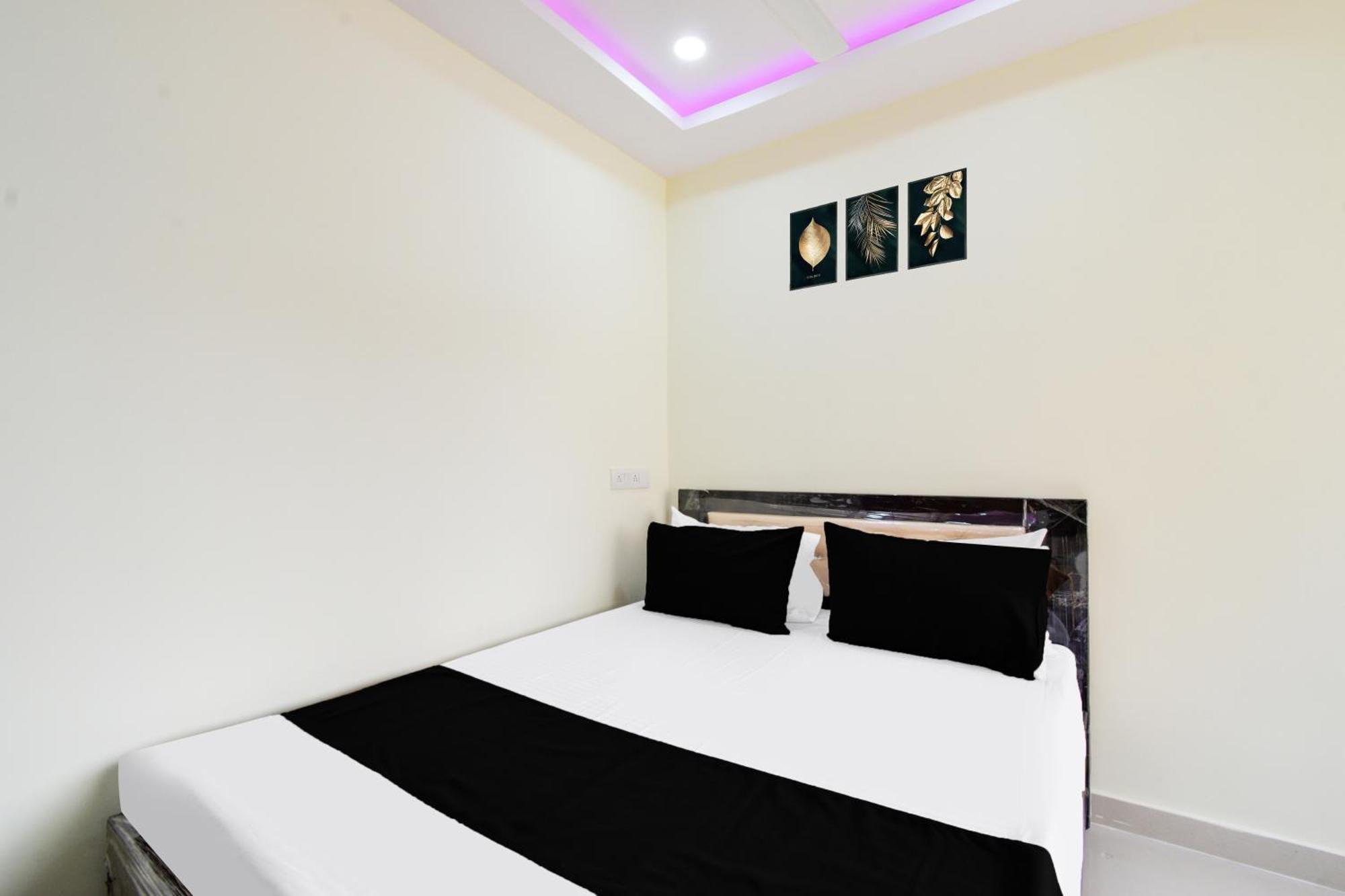 Hotel O Sri Balaji Grand Hyderabad Exterior photo
